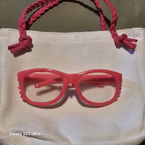 9 Eye Glasses for 18" dolls - Picture 7 of 10
